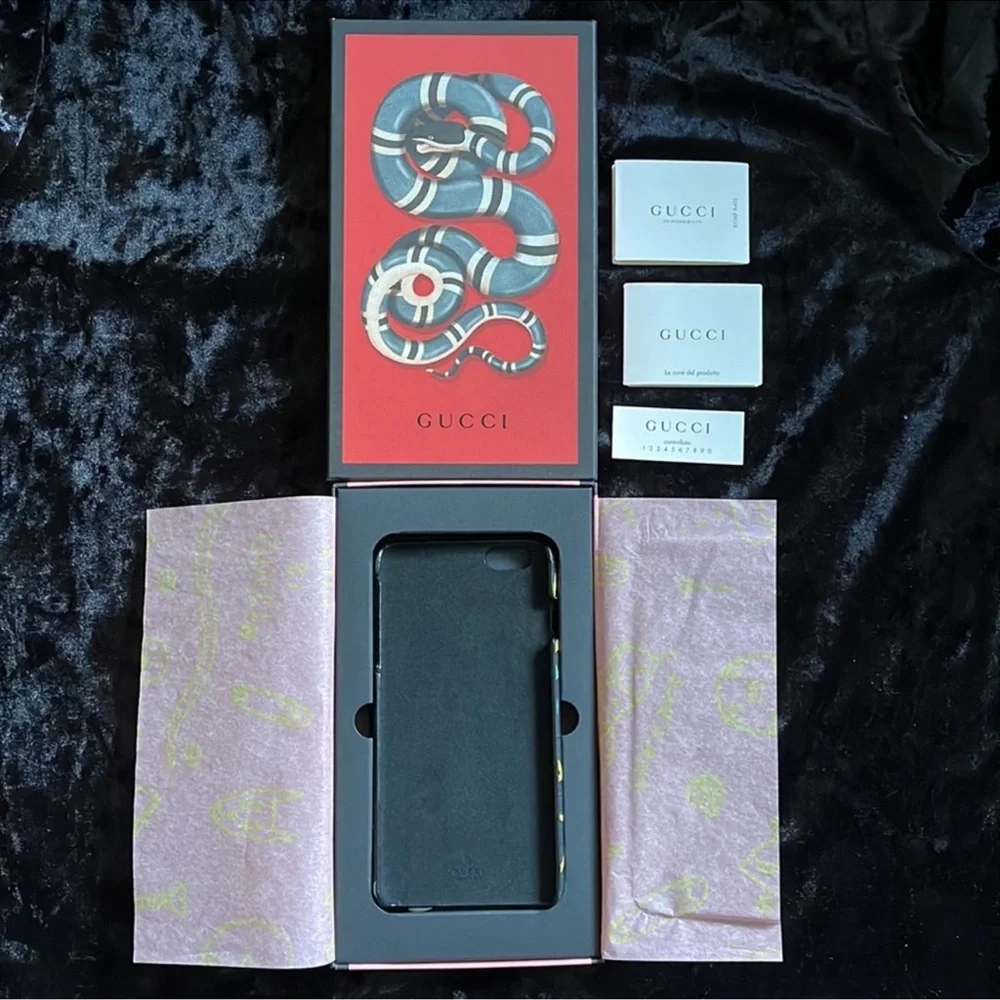 Gucci iPhone 7 Plus / 8 Plus Print Ghost Phone Case Authentic